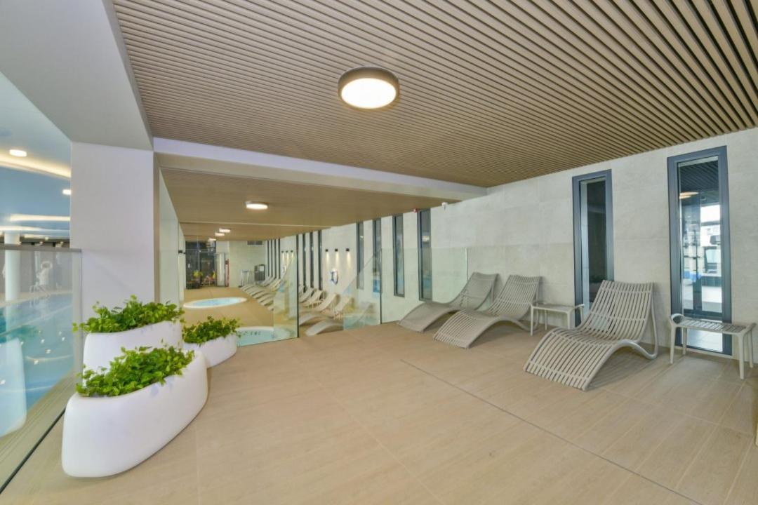 Polanki Aqua Apartament Luna 코워브제크 외부 사진