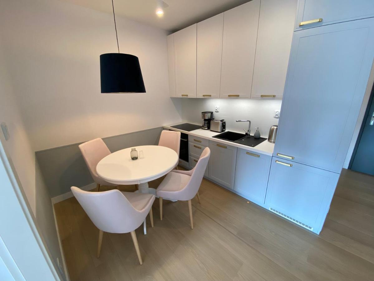 Polanki Aqua Apartament Luna 코워브제크 외부 사진